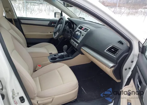 2017 Subaru Legacy 2.5I Premium из США, поврежденный, VIN 4S3BNAC6XH3050592